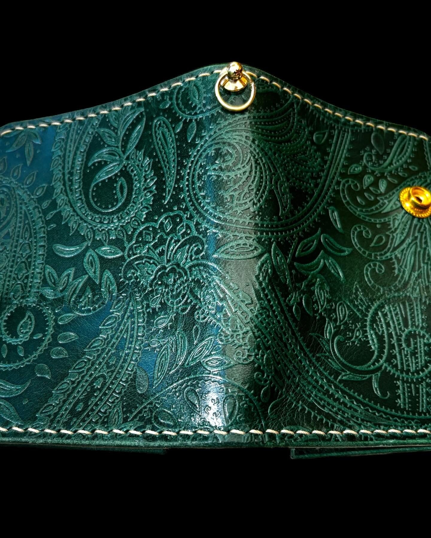 Handmadeq Biker Wallet, handcrafted Leather Wallet made using Italian quality leather