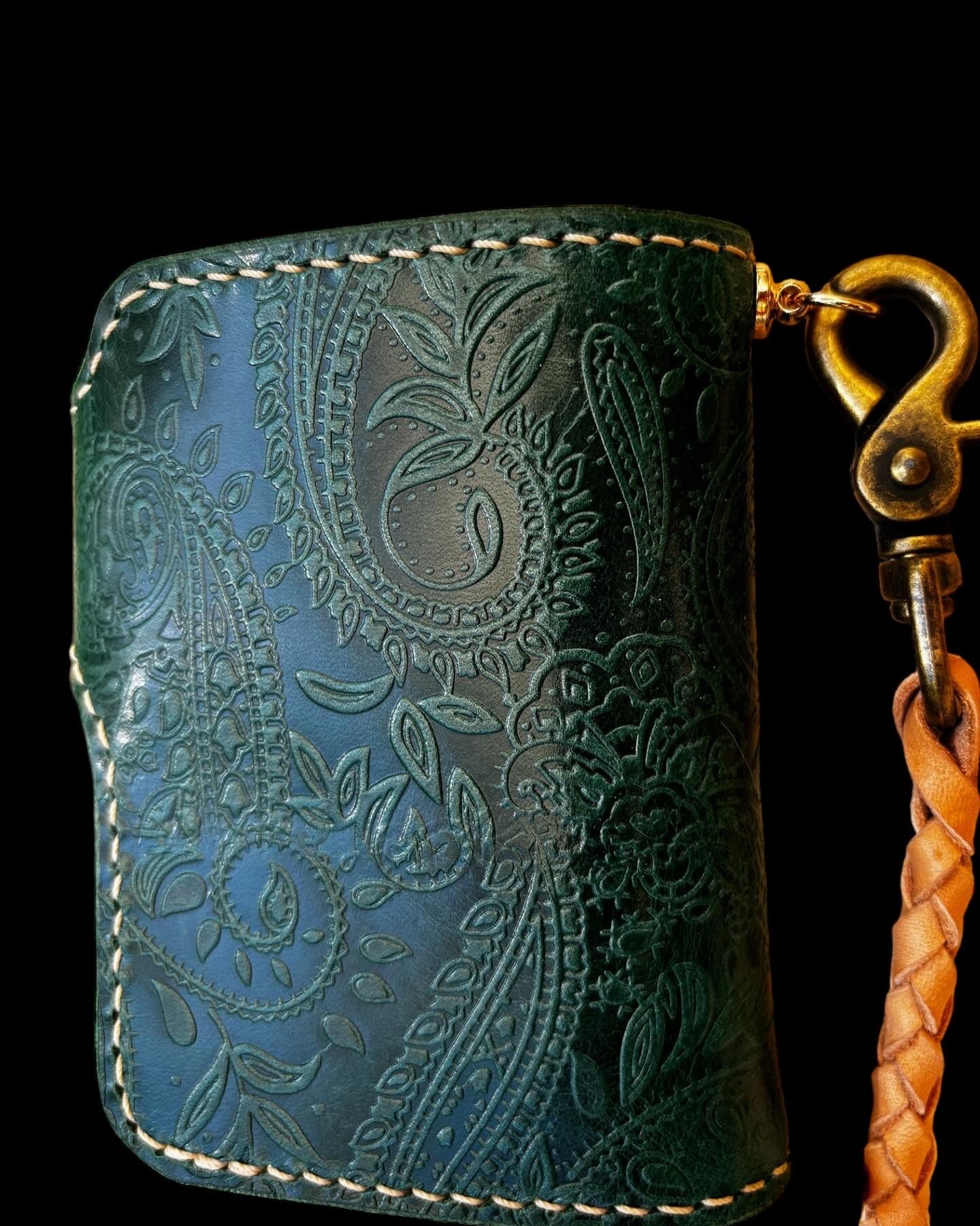 Handmadeq Biker Wallet, handcrafted Leather Wallet made using Italian quality leather